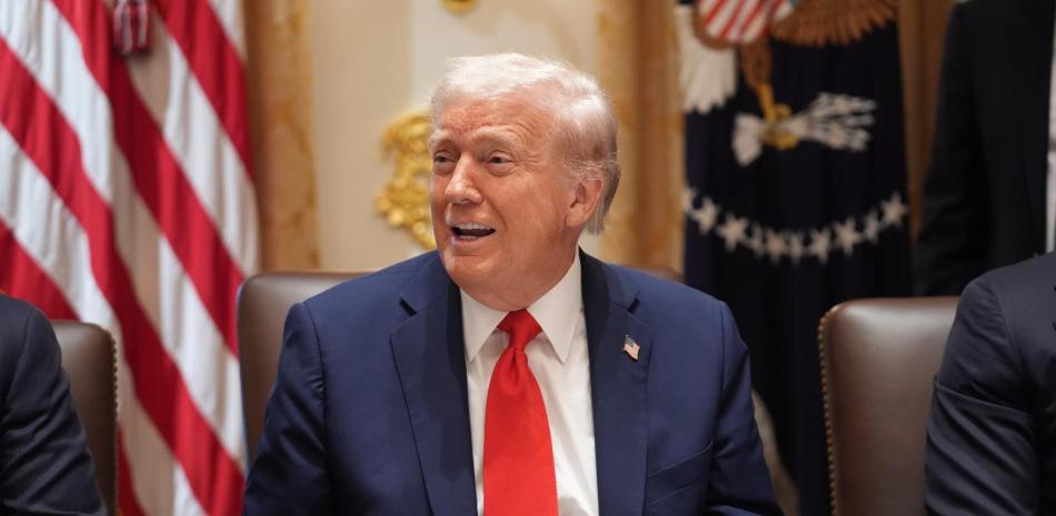 EEUU ordena la suspensión de ayuda a Colombia tras acusar a acusar de ser un “líder del narcotráfico”