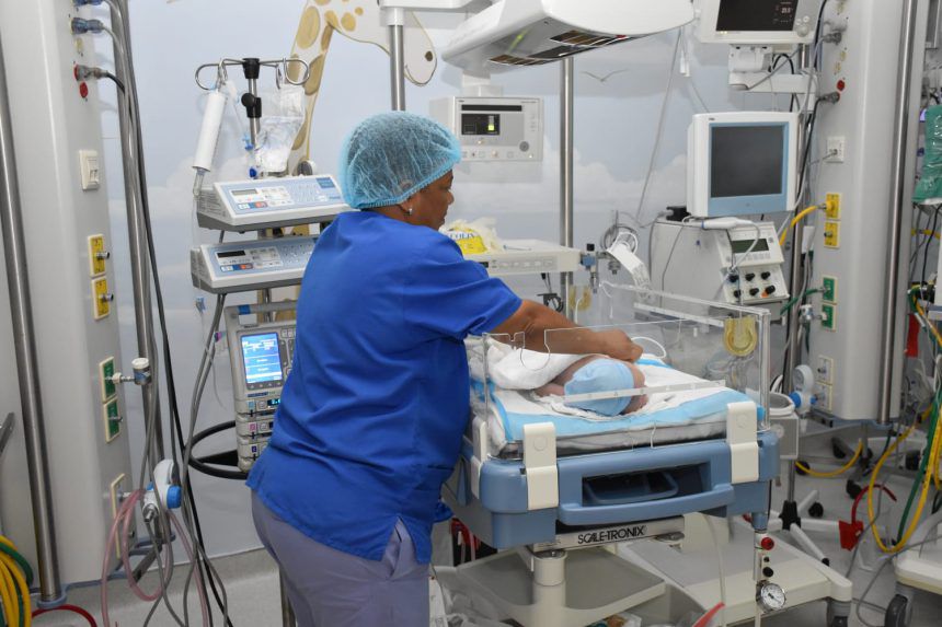 Gobierno logra reducción de un 16 % en la mortalidad neonatal en 2025