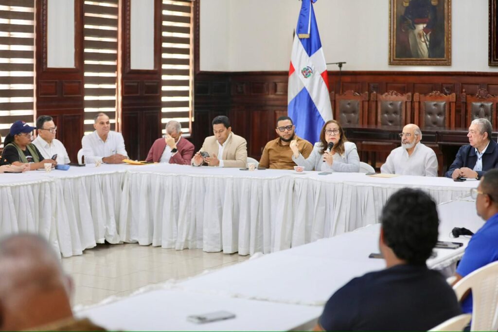 Comunicadores de Santiago destacan la inversión histórica de la gestión del presidente Luis Abinader en la provincia